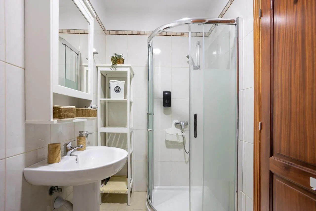 Home2Book Cozy Studio Bajamar, Wifi 巴哈马尔 公寓